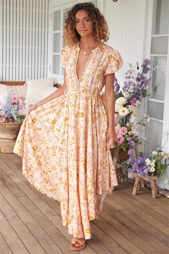 JAASE - Asher Maxi Dress: Burmuda Collar Lace Detail Handkercheif Hemline Dress in Suki Print
